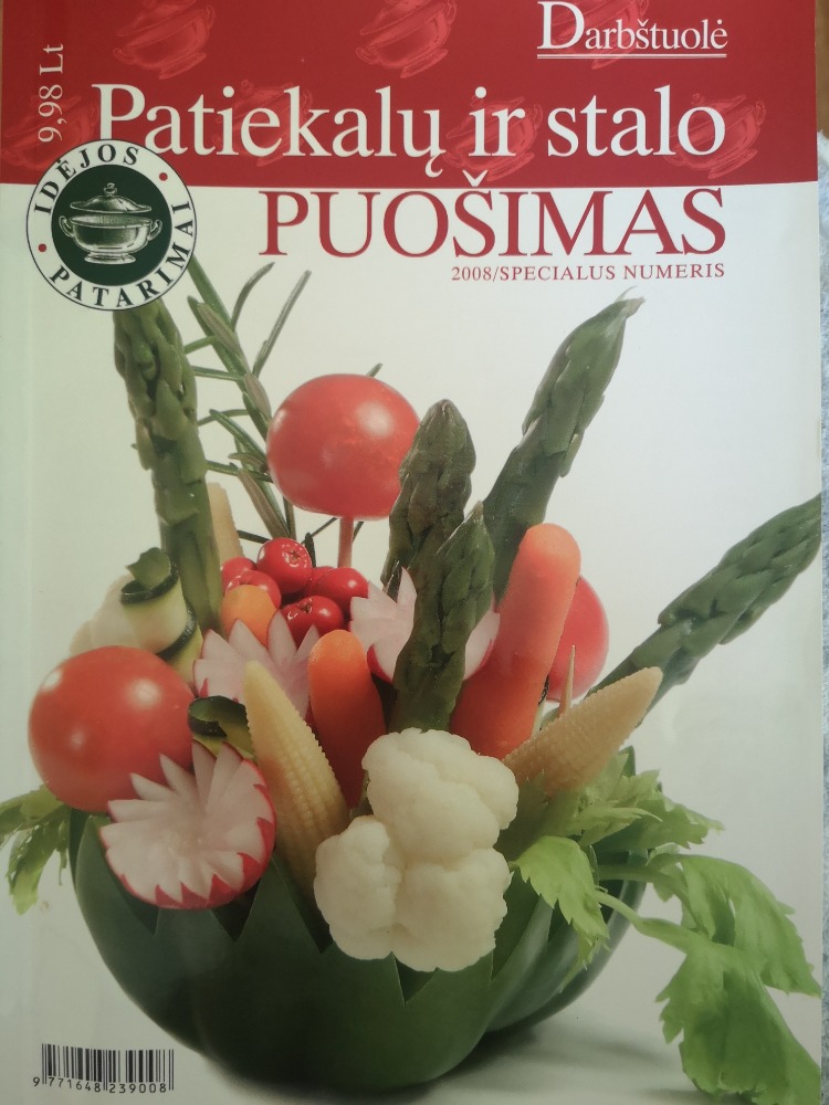 Patiekalų ir stalo puošimas