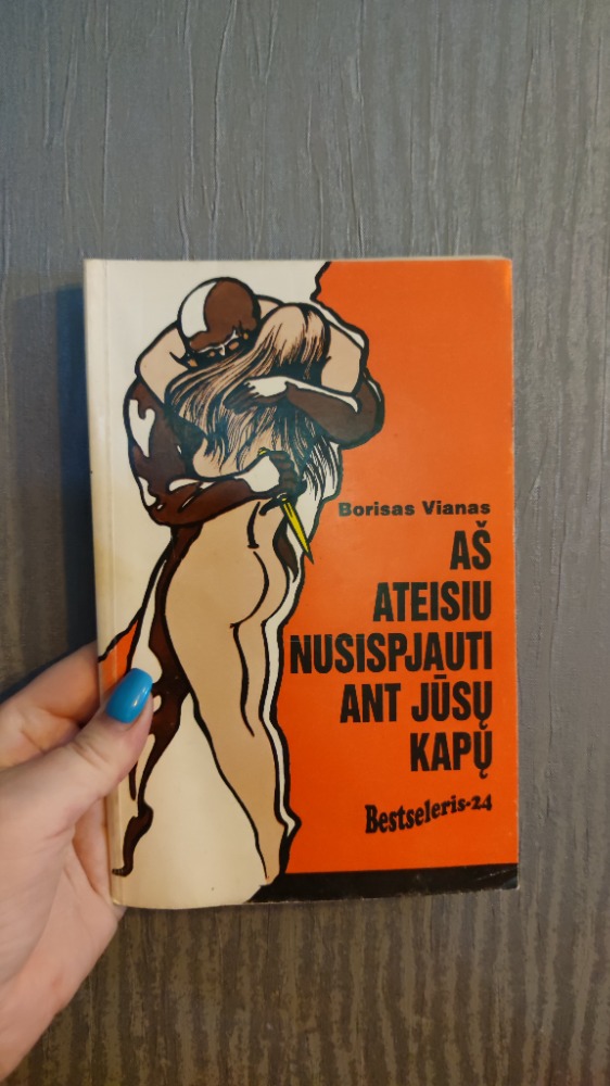 Aš ateisiu nusispjauti ant jūsų kapų