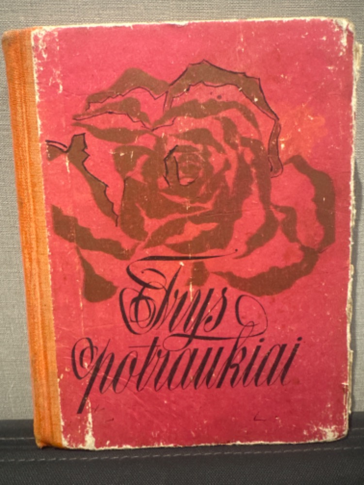 Trys potraukiai