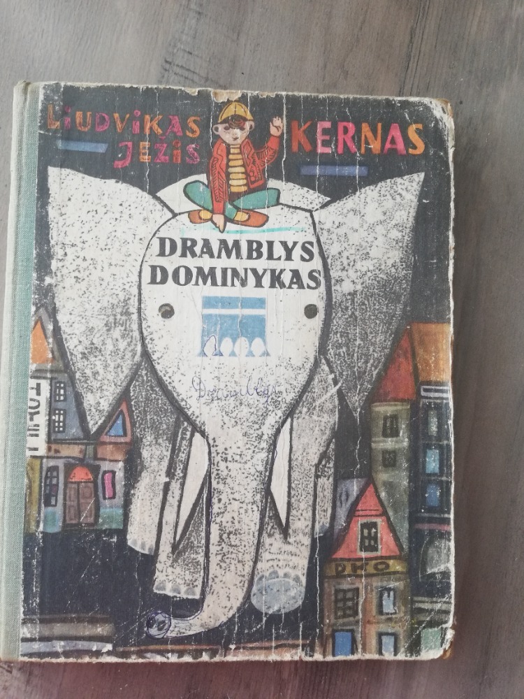 Dramblys Dominykas