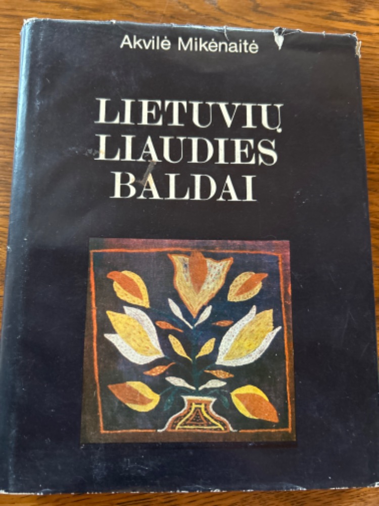 Lietuvių liaudies baldai