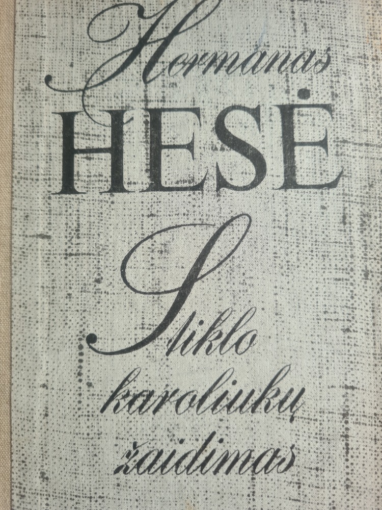 Stiklo karoliukų žaidimas