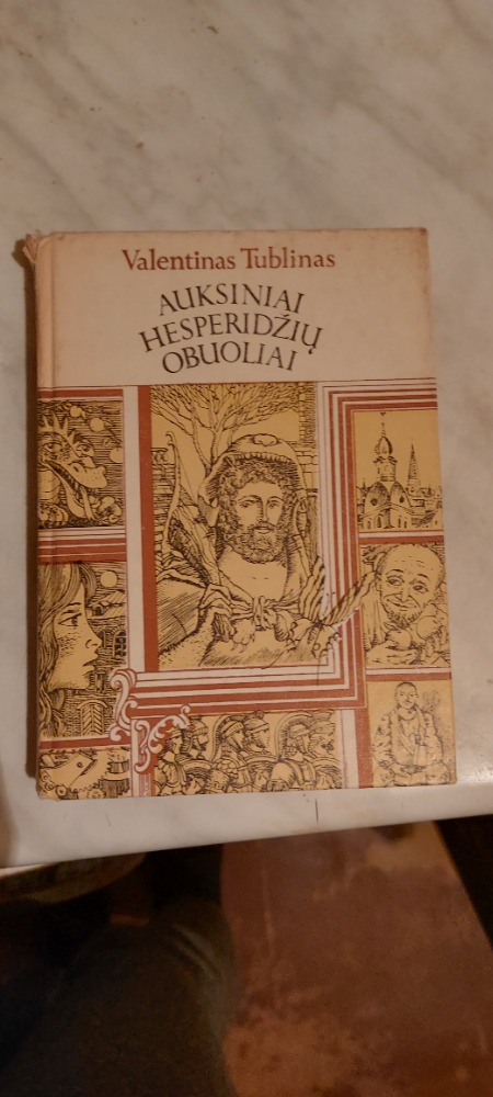 Auksiniai hesperidžių obuoliai