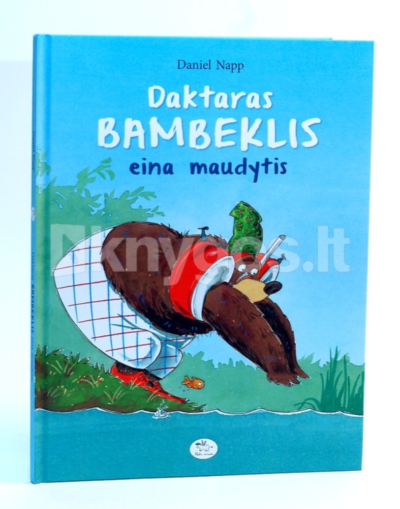 Daktaras Bambeklis eina maudytis