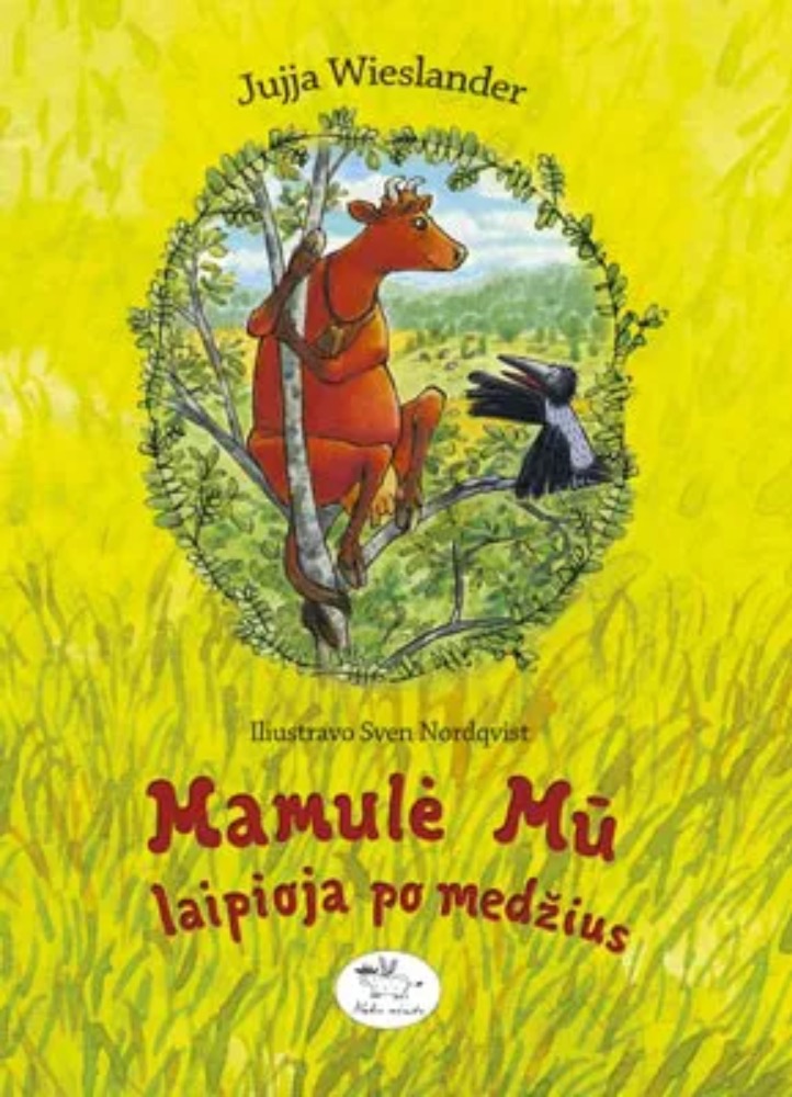 Mamulė Mū laipioja po medžius