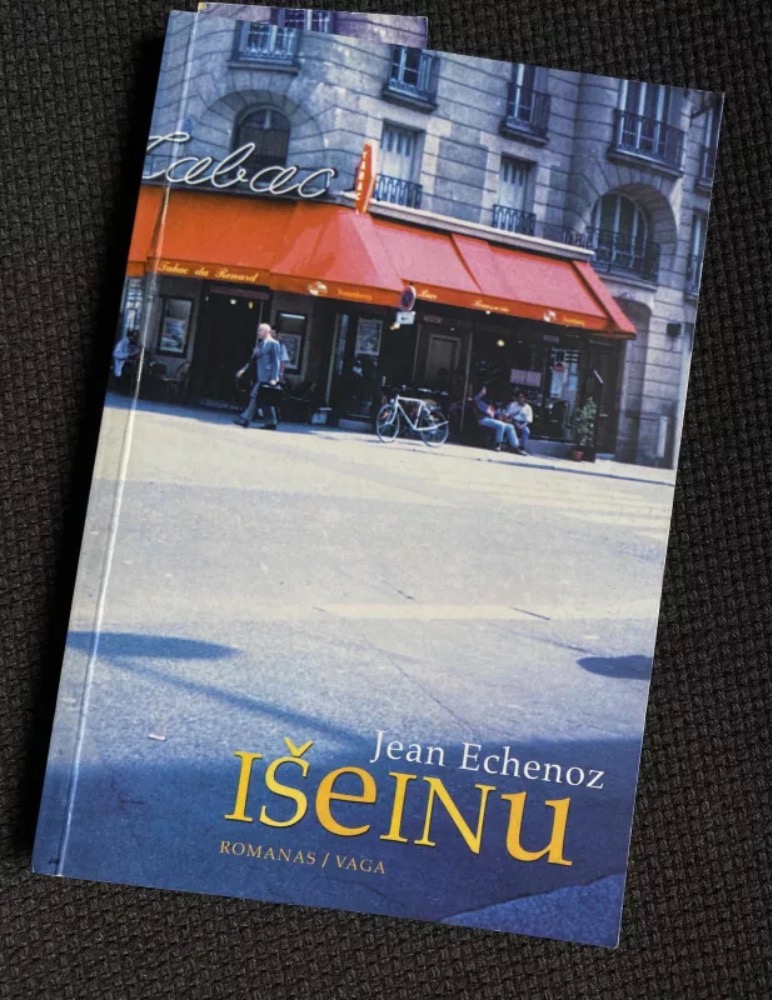 Išeinu