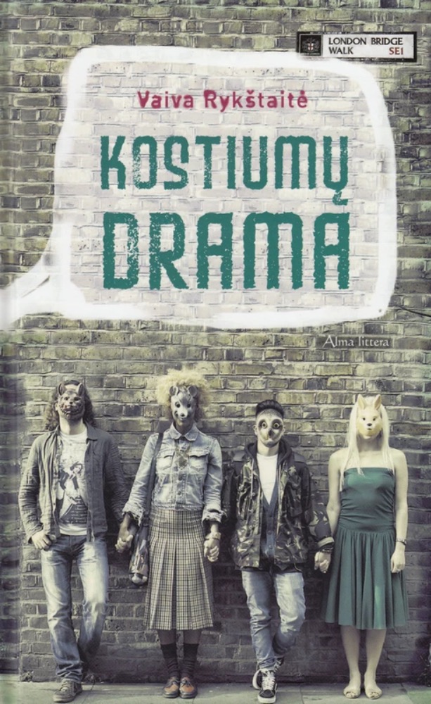 Kostiumų drama