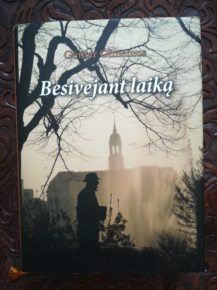 Besivejant laiką