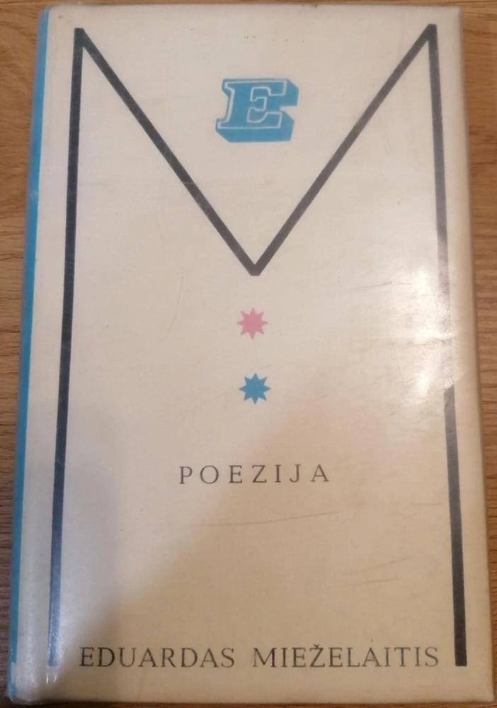 Poezija. Aviaeskizai