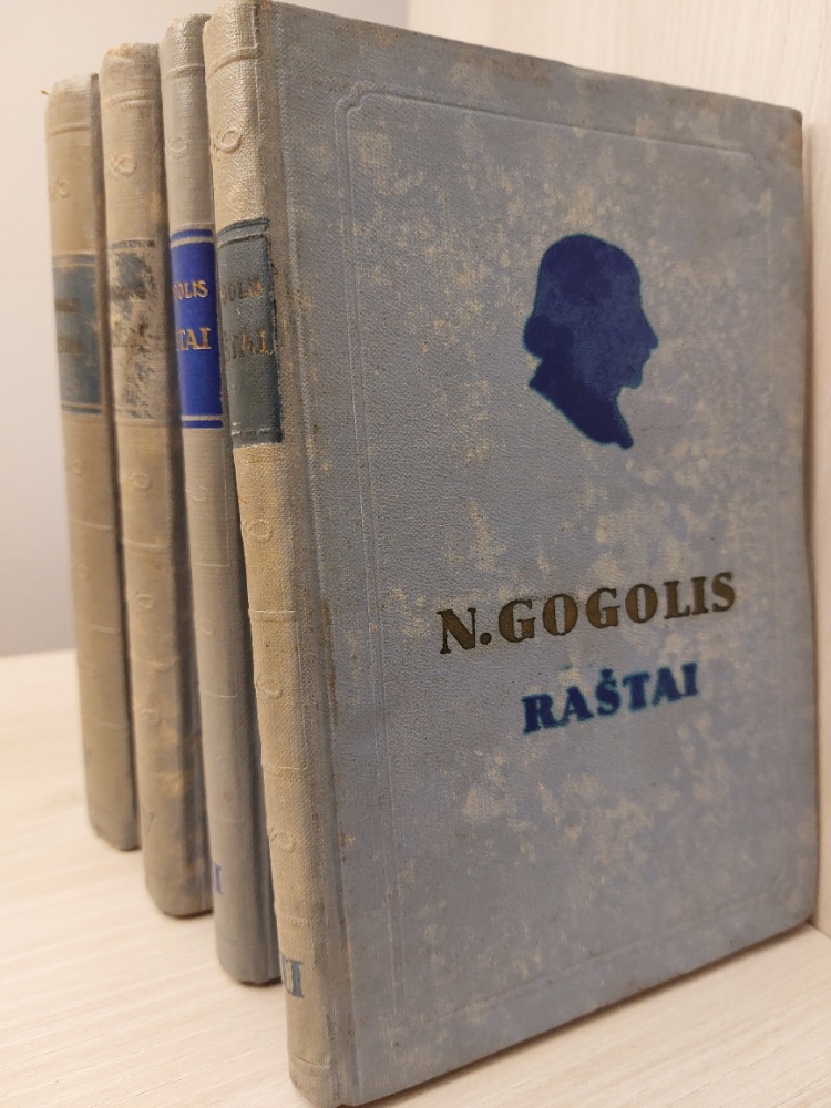 N.Gogolis