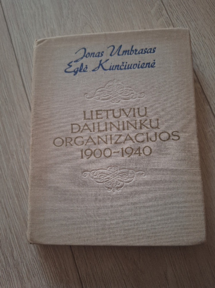 Lietuvos dailininkų organizacijos 1900 - 1940