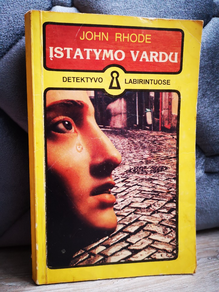 Įstatymo vardu