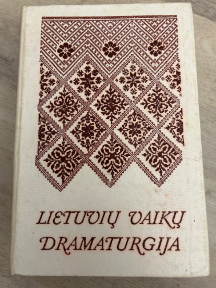 Lietuvių vaikų dramaturgija