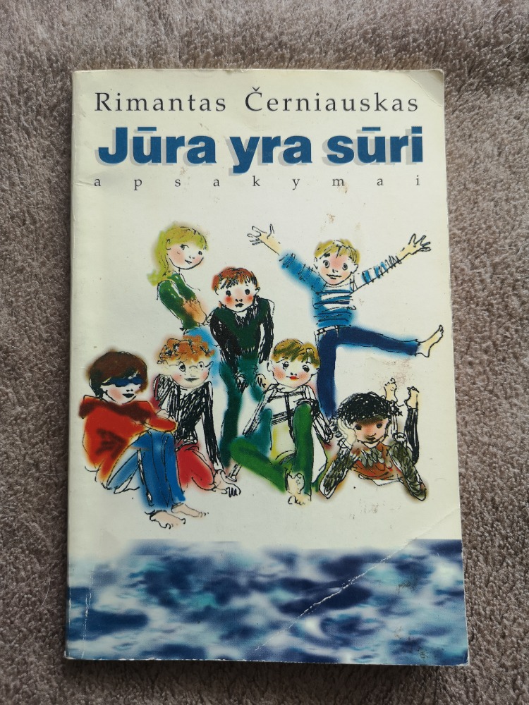 Jūra yra sūri