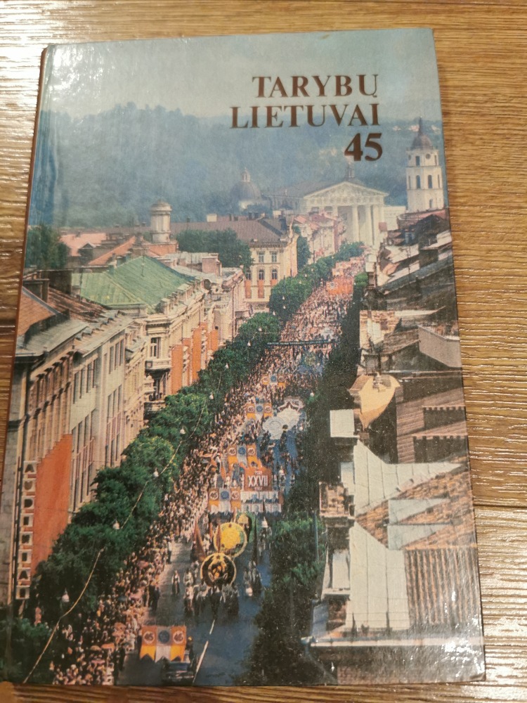 Tarybų Lietuvai 45