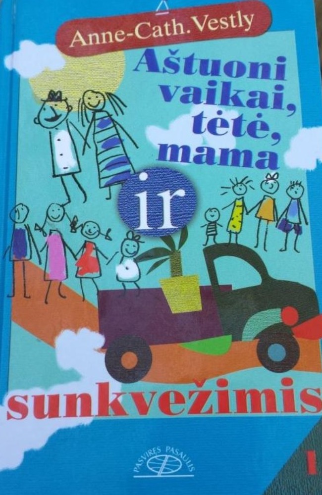 Aštuoni vaikai, tėtė, mama ir sunkvežimis