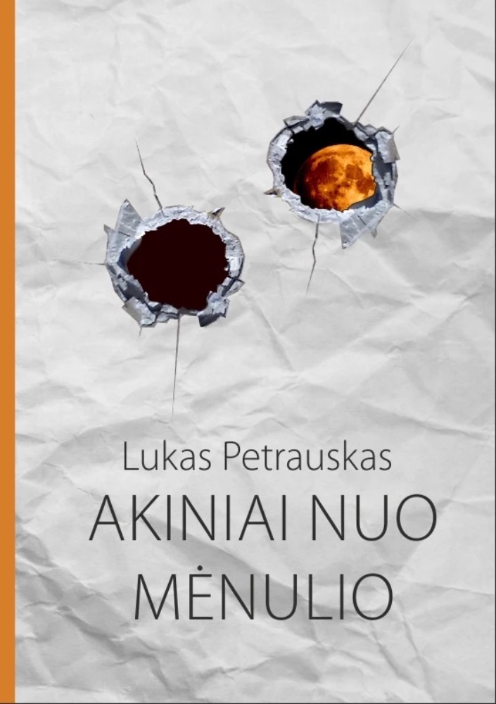 Akiniai nuo mėnulio 