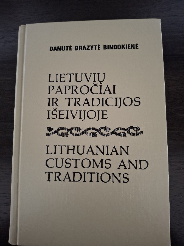 Lietuvių papročiai ir tradicijos išeivijoje