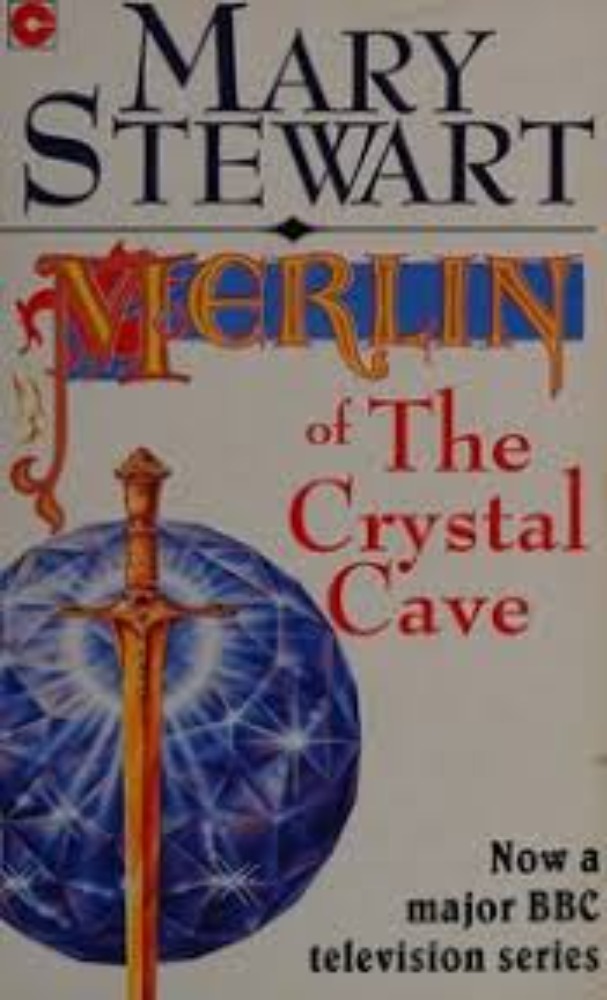 The Crystal Cave (Merlin, #1)