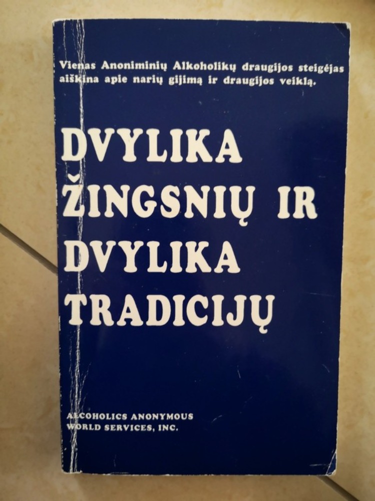 Dvylika žingsnių ir dvylika tradicijų