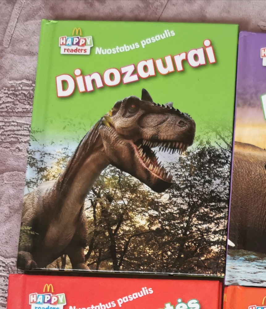 Nuostabus pasaulis. Dinozaurai