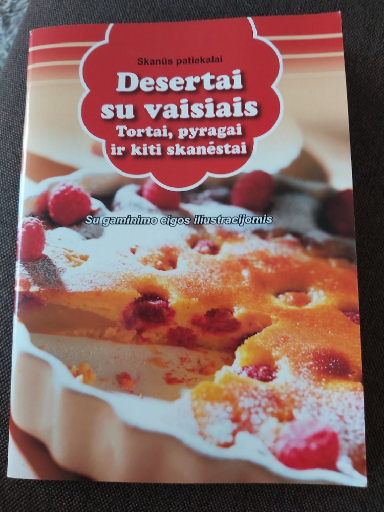 Desertai su vaisiais