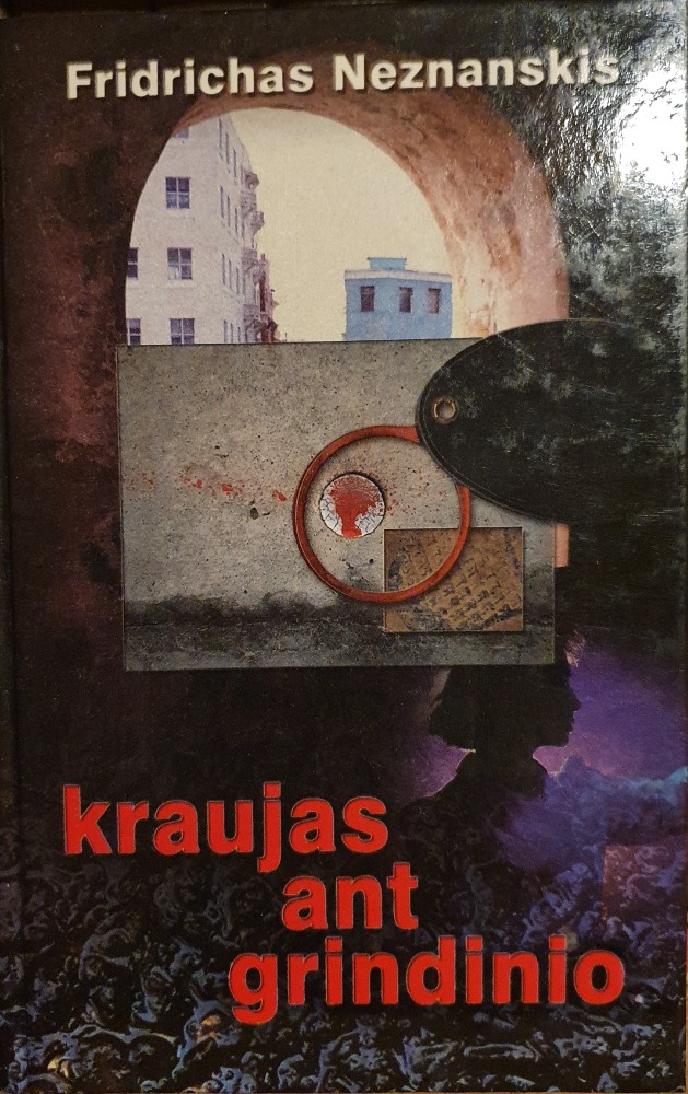Kraujas ant grindinio